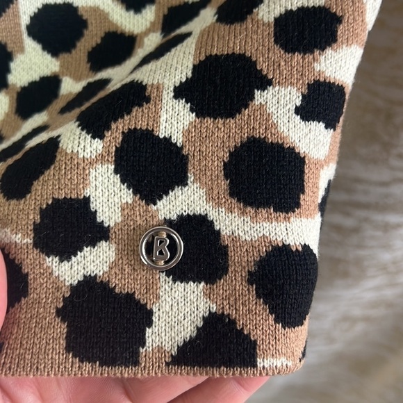 Bogner Cheetah Print Virgin Wool/Cashmere Knit Sweater Size S/6 - Picture 7 of 13